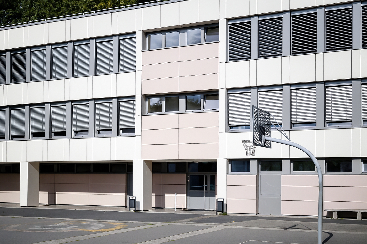 Gebäude